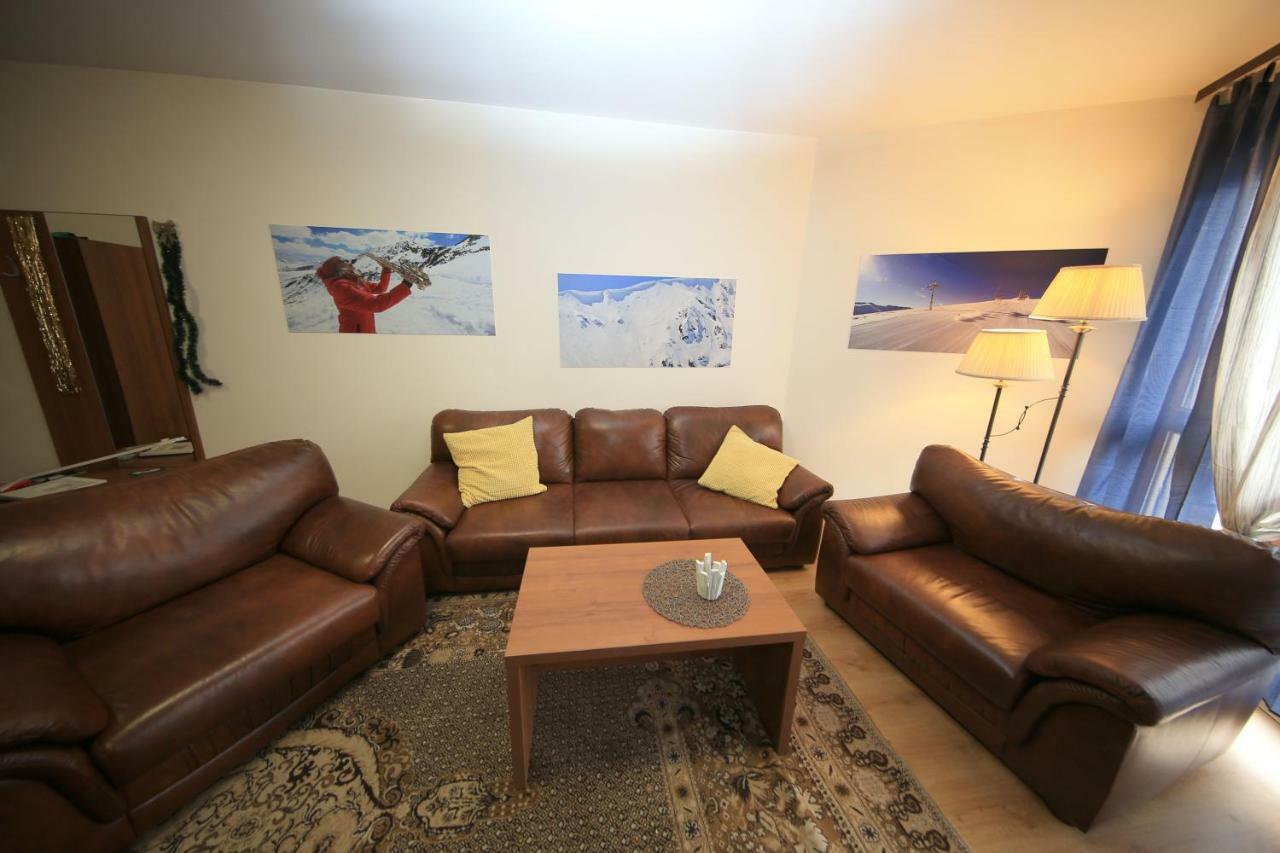 Nice And Quiet Apartment Next To Gondola Lift. 반스코 외부 사진